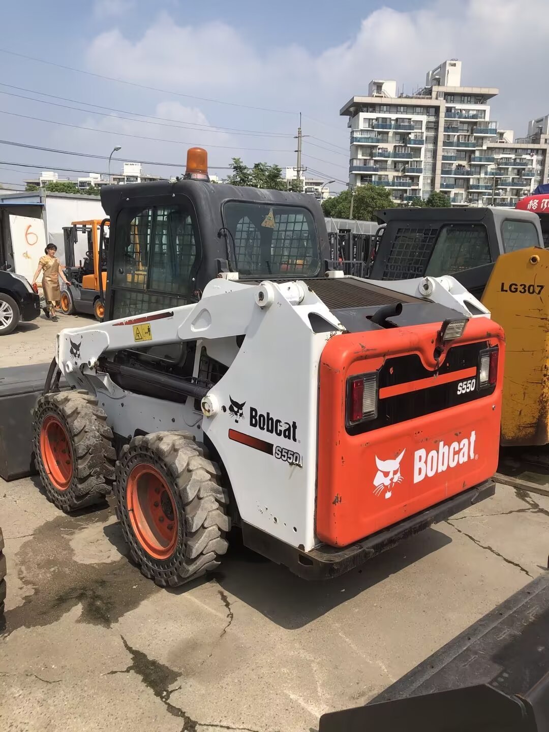 BOBCAT S550 bulk earth-moving machinery construction equipment used loaders for sale