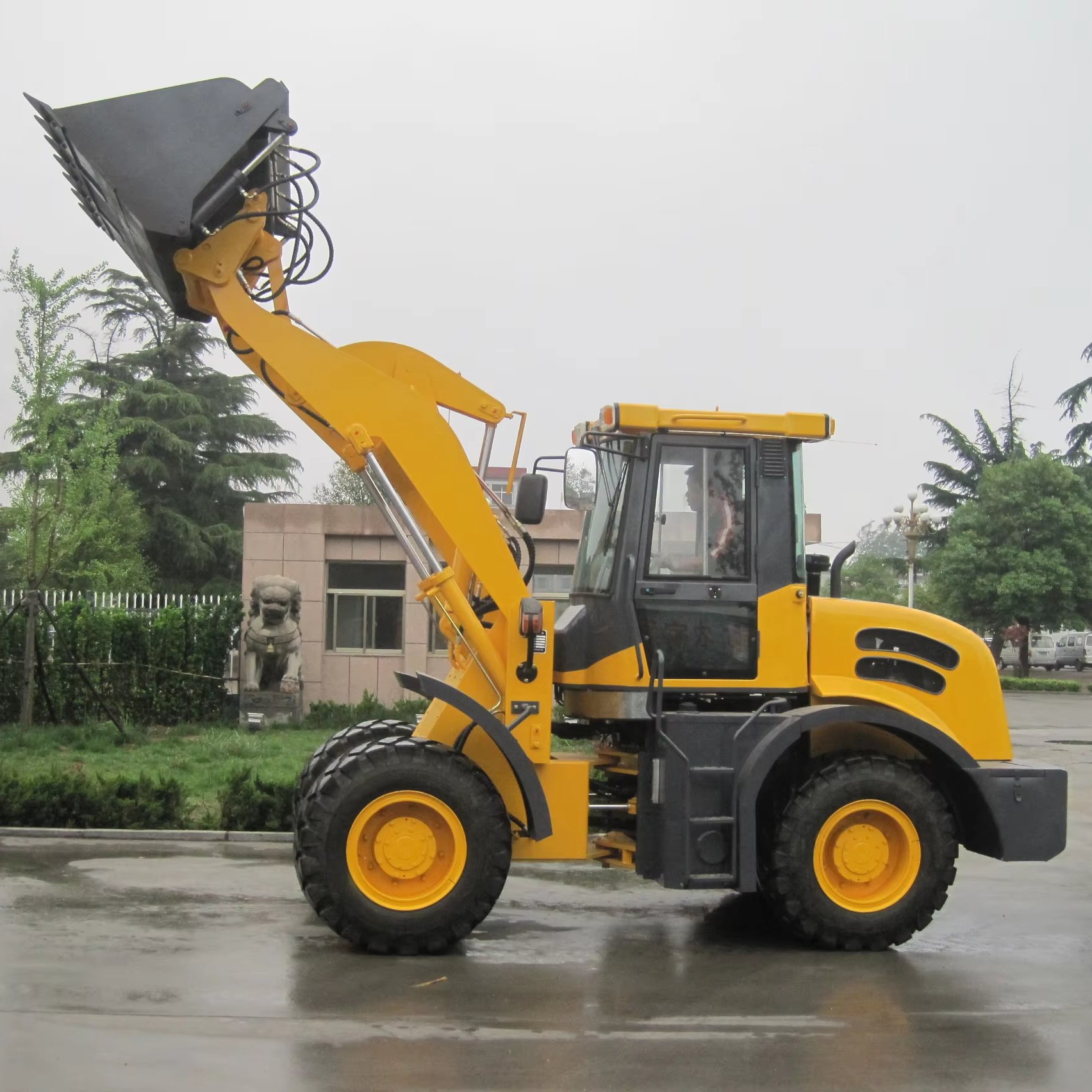Factory-Priced MLE820 6 Ton Excavator Used JCB Front Loader with Cat Engine Good Condition Skid Steer Loader for Sale