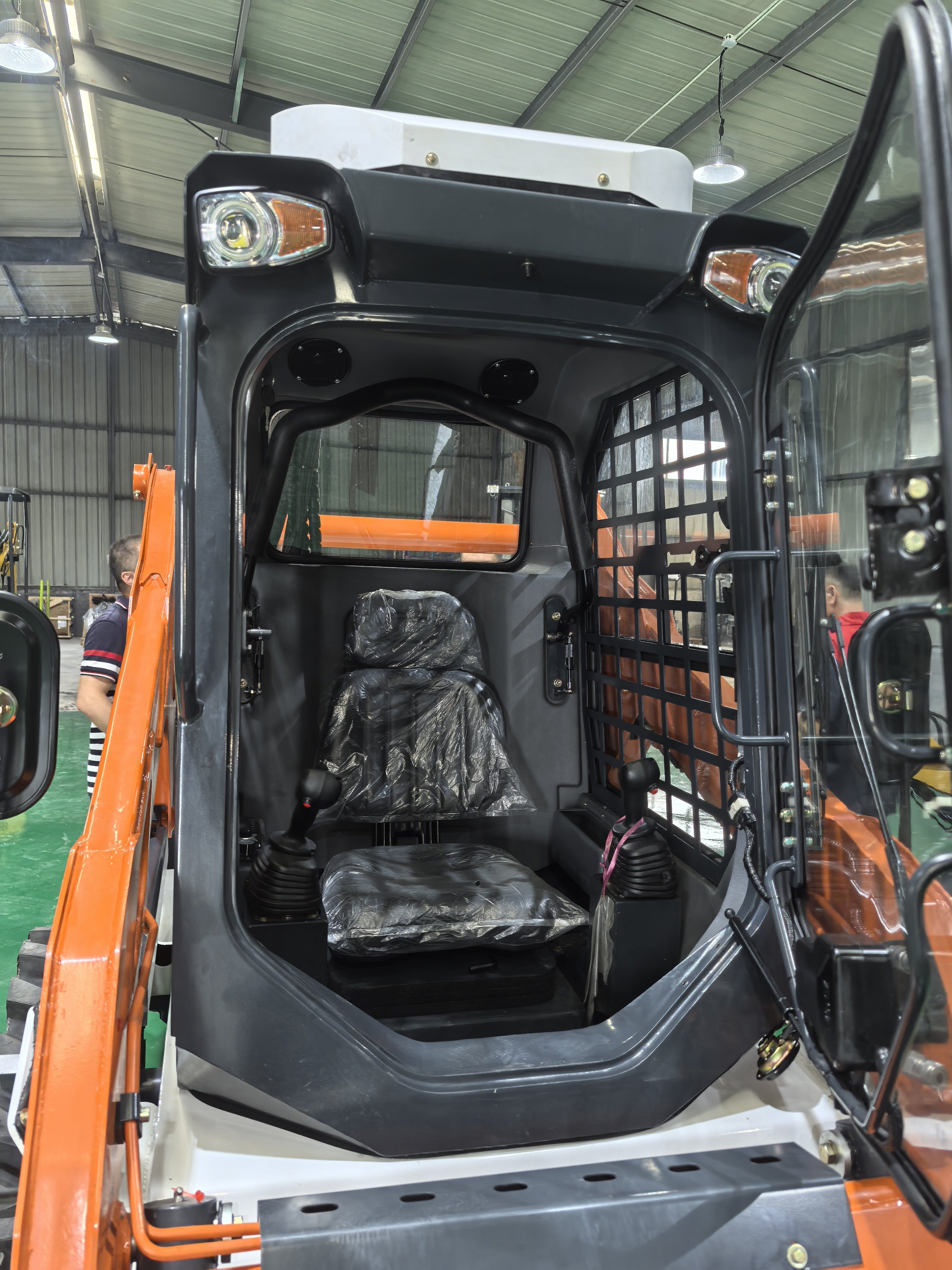 Heavy Duty Equipments New Skid Steer Loader 3 Ton Mini Skid Steer Loader Diesel Wheel Loader