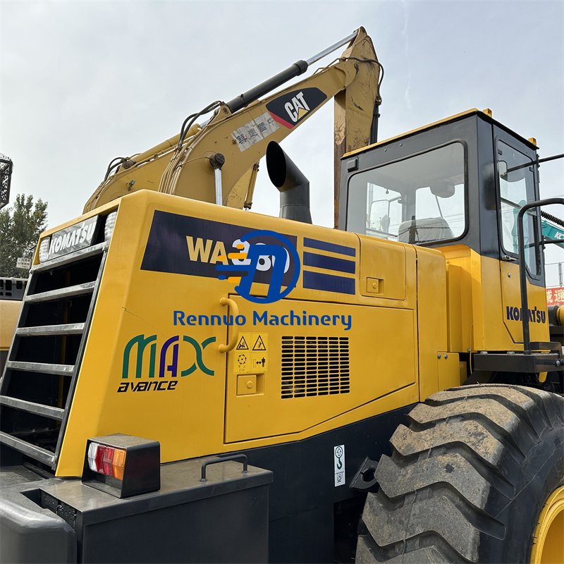 Rennuo Machinery Good Flexibility Simple Operation Used Loaders Second Hand Komatsu WA380 Wheel Loader For engineering