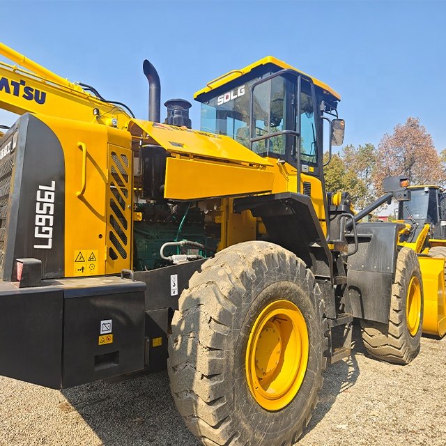 Almost new Used China-made SDLG 956 front end loader Lingong LG956L wheel loaders