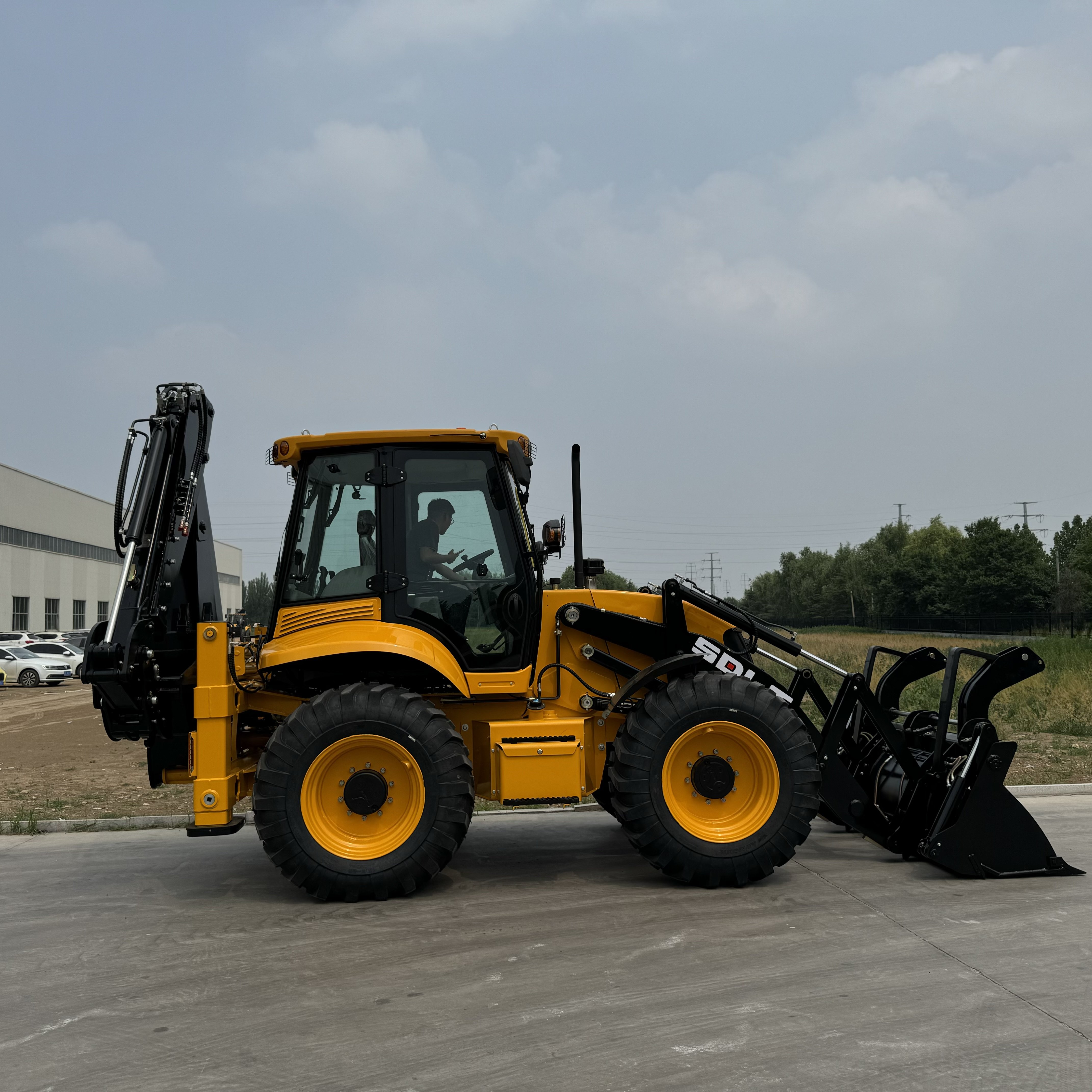EPA Engine 4X4 Mini Backhoe Loader Used Building Site Tractor with Gear Core Components Manufactured Mini Backhoe