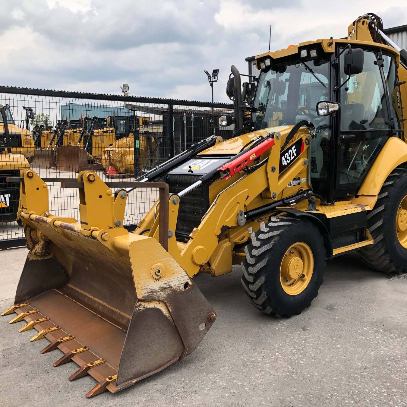 Used cat 432F backhoe loader cheap caterpillar 420 432F 420F backhoe used loaders for sale