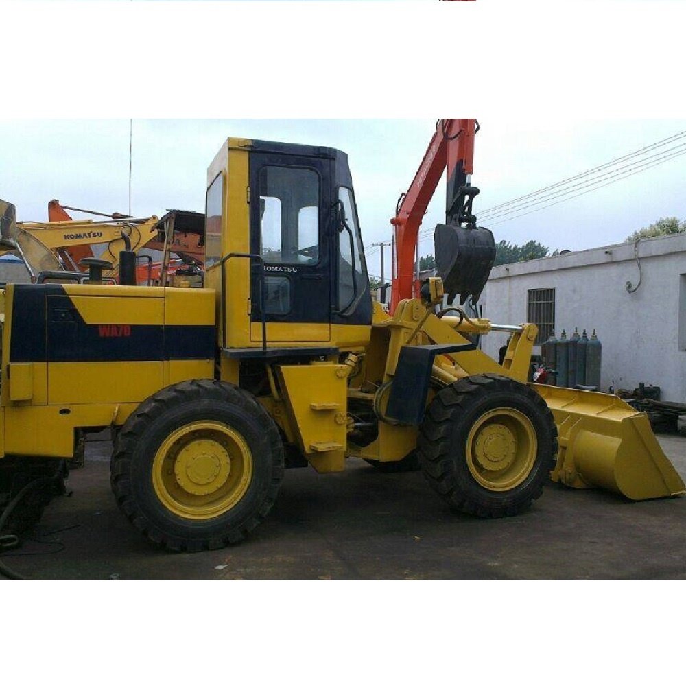 China Mini Used Komatsu Tractor Backhoe Second Hand Wheel Loader Price for Sale