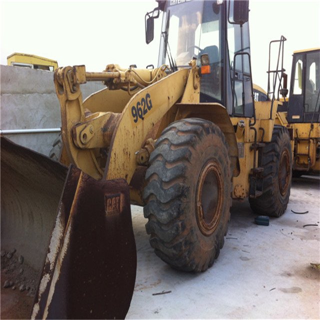 Used Caterpillar 962G Wheel Loader for Sale 6 Ton Rated Load for Farms with Engine Motor Pump Gearbox Core Components