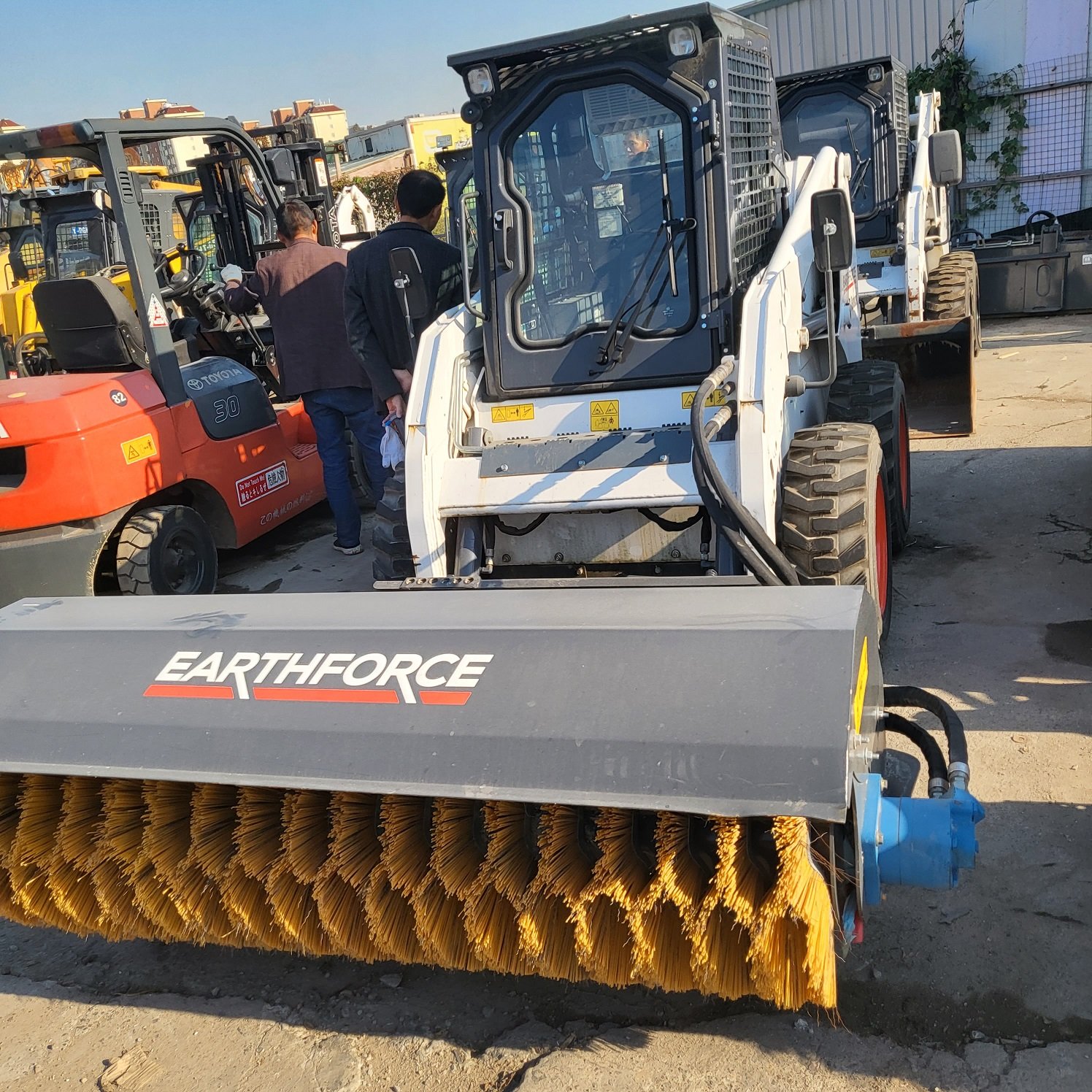 Used mini Bobcat Skid Steer Loader BOBCAT S16 0.8 ton Mini Wheel Backhoe Loader Small Backhoe