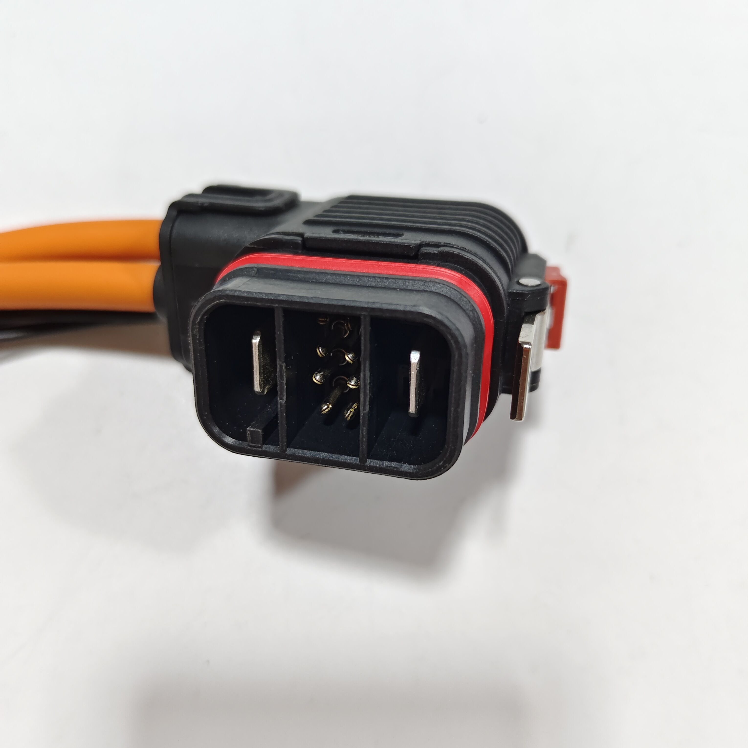 IP67 2+8 Hybrid battery Power and signal connectors for EV CAR