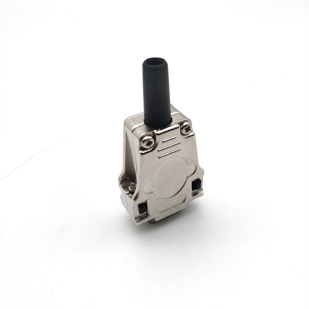 D-SUB 9/15 pin male connector