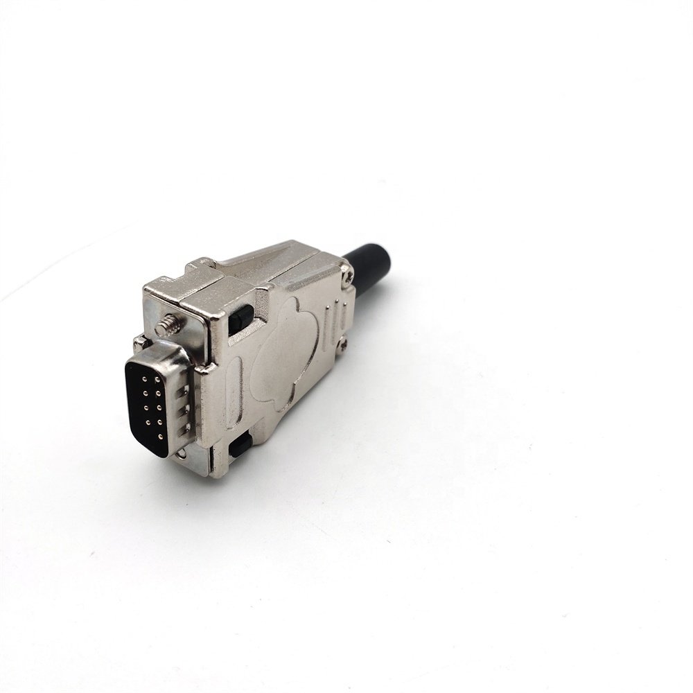D-SUB 9/15 pin male connector