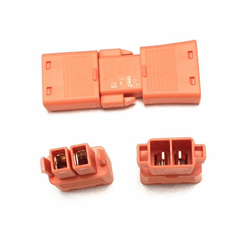 2 Pole Plug-in Electrical Connector For Lighting