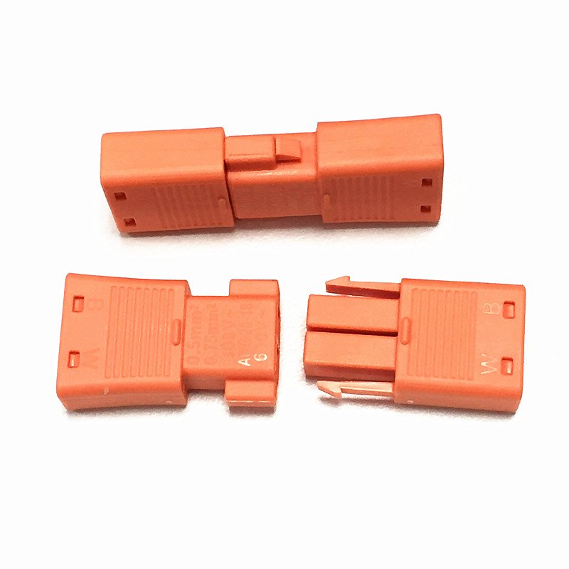 2 Pole Plug-in Electrical Connector For Lighting