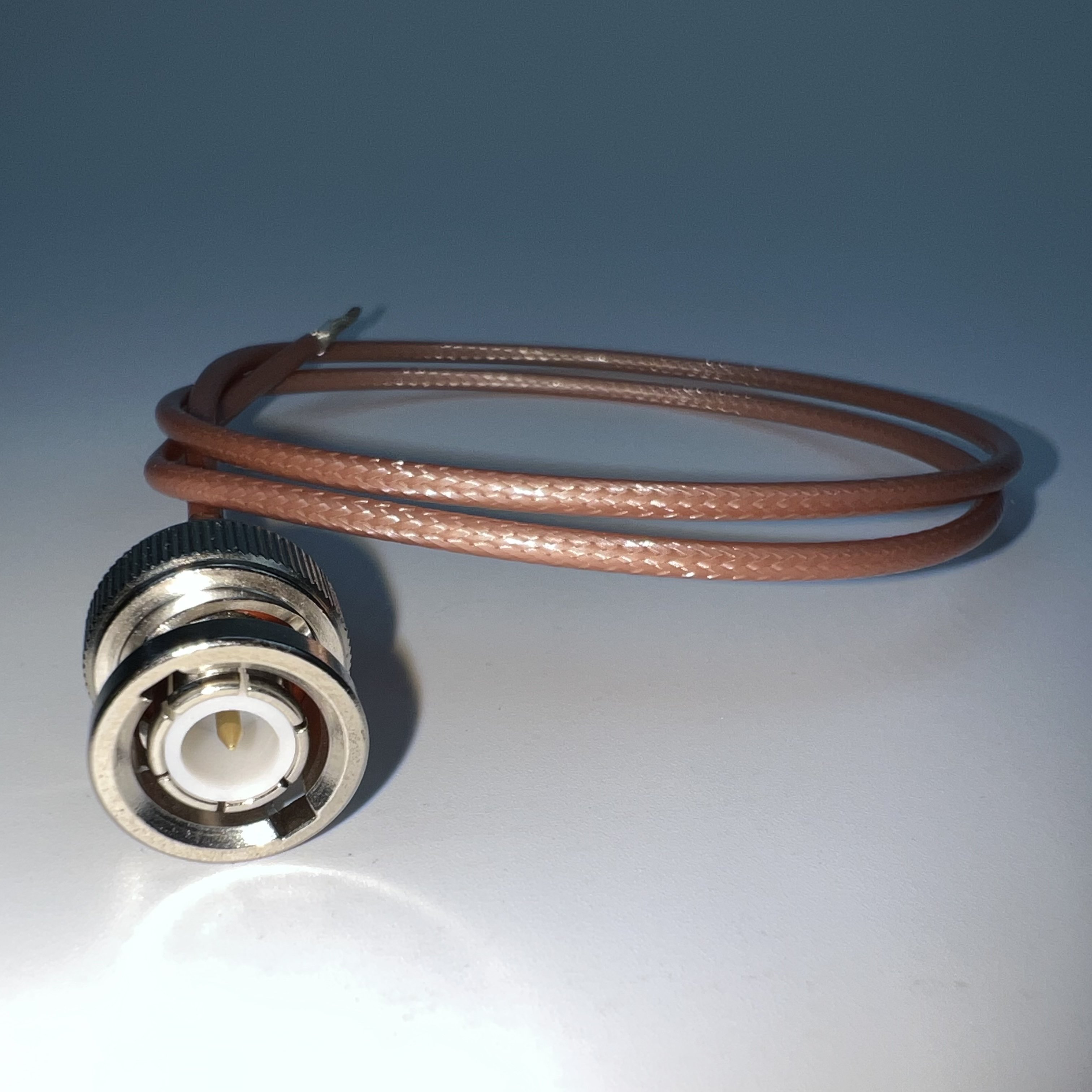Connectors VWR <1.25 BNC TNC SMX SSMA SMC SSMC SMB SSMB UHF N coax connector and cable assembly wire connectors