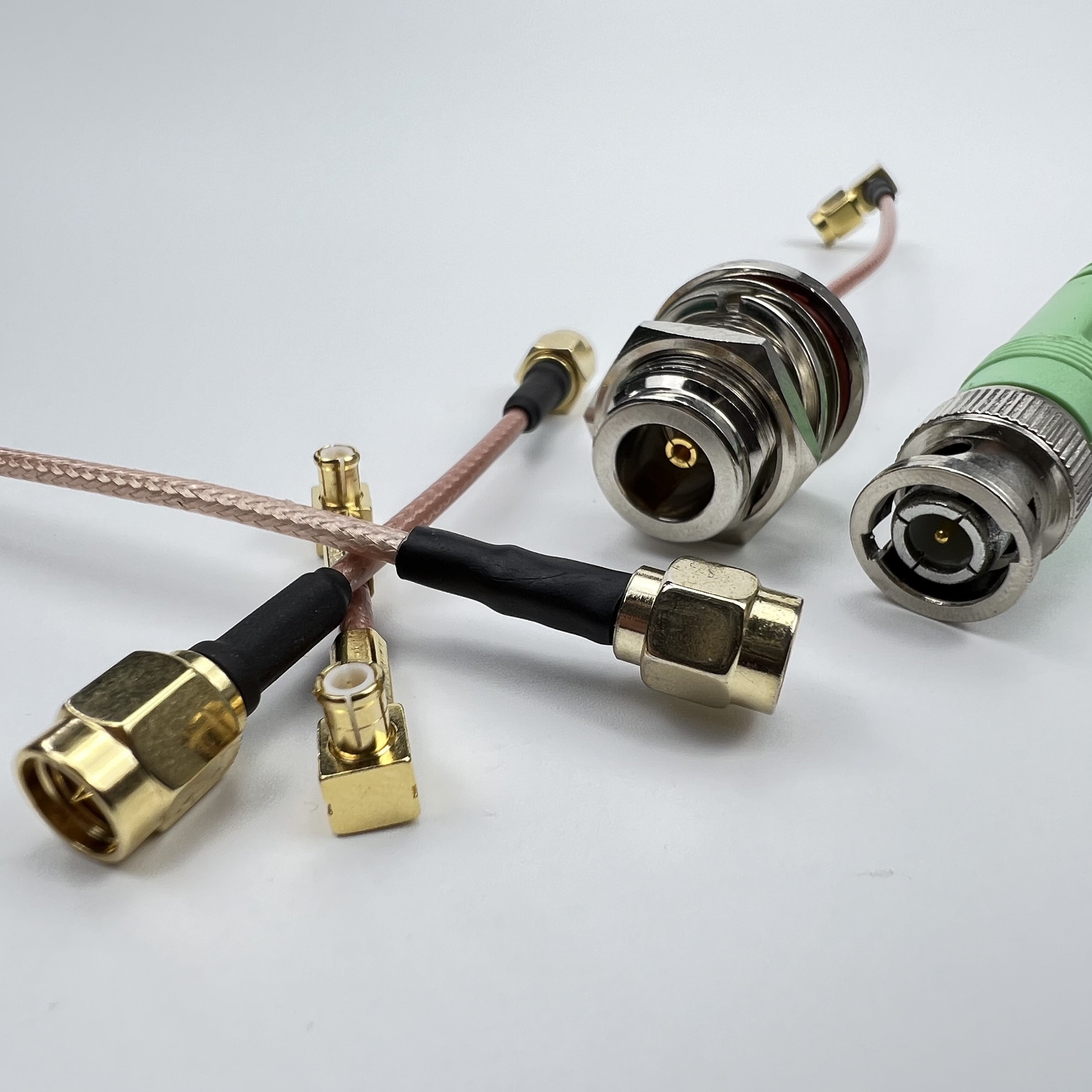 Connectors VWR <1.25 BNC TNC SMX SSMA SMC SSMC SMB SSMB UHF N coax connector and cable assembly wire connectors