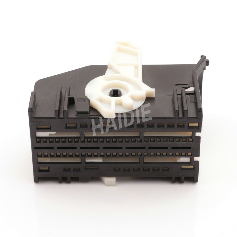 73 pin Female Automotive Socket Cable Wiring Harness Plug Housings Receptacle Unsealed Connector 5Q0937700B