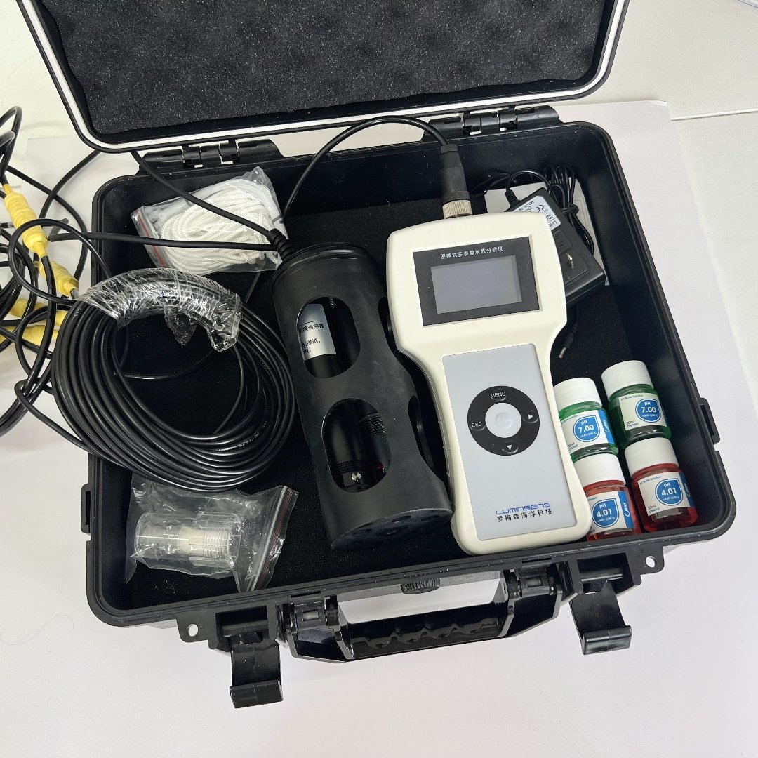 portable multi parameter water quality analyzer multi parameter DO PH TUR TEMPERATURE SAL water sensor probe