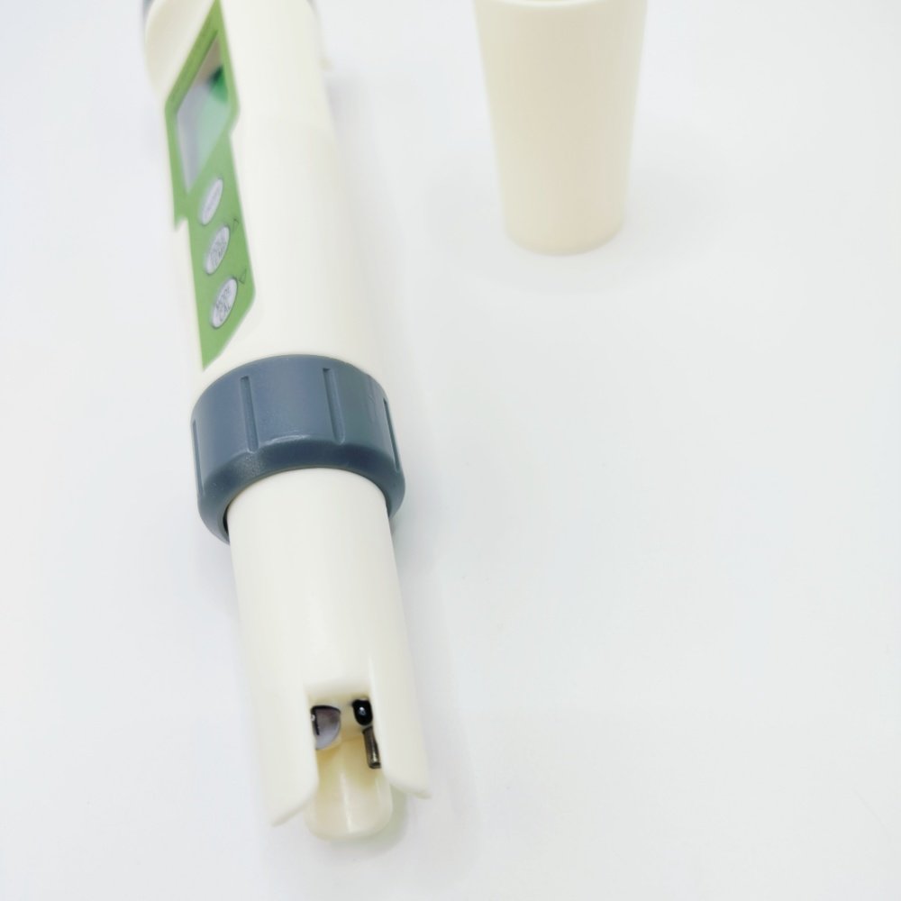 Water Analyzer Temp EC pH Meter 3 in 1 Multi function Tester Pen For Aquaculture fishery household water