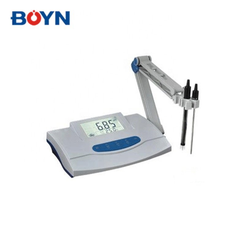 902 benchtop digital pH/conductivity/TDS/salinity meter for laboratory use