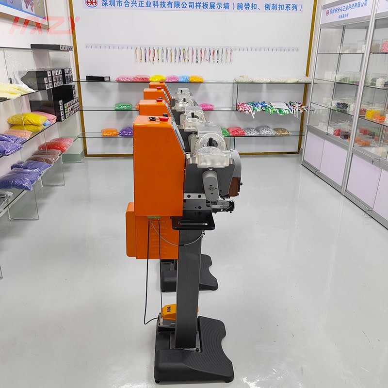 Factory Price Punch Machine Automatic Fastener Machine baby clothing automatic button attaching machine
