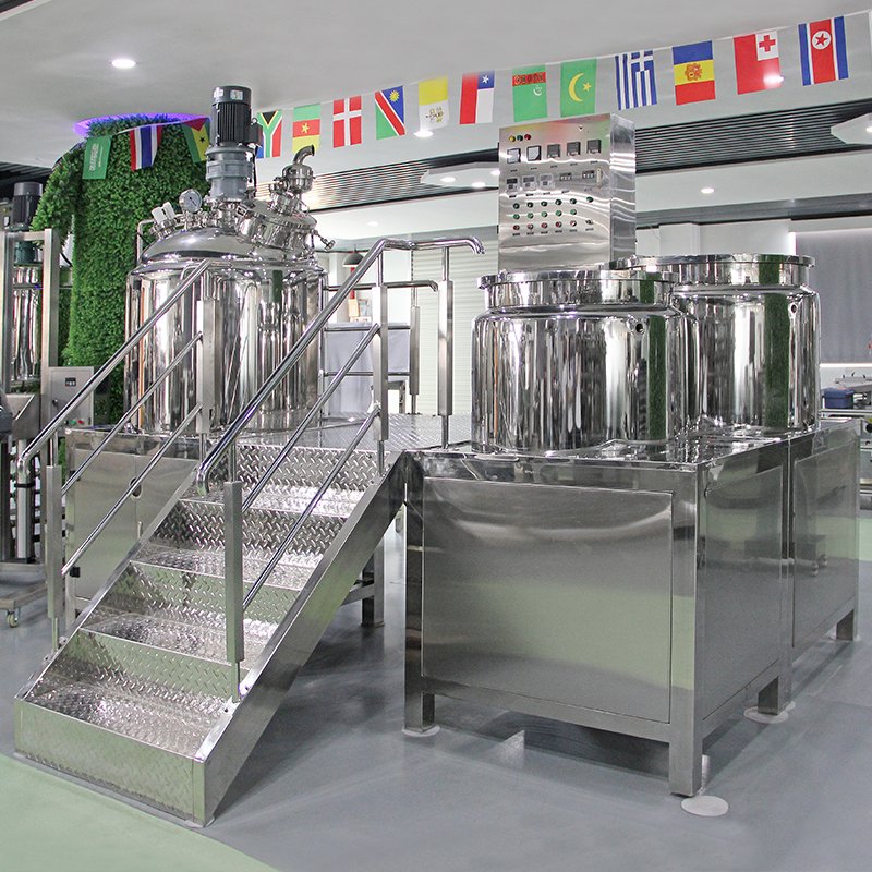High Quality 100-500l Shampoo Mixer Machine Cosmetic Mixer Vacuum Homogenizer Emulsifier Liquid Detergent Making Machine