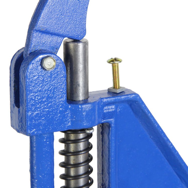 New Arrival Manual Hand Press Metal Eyelet Puncher Making Machine For Snaps/Rivets/Grommets/Eyelet