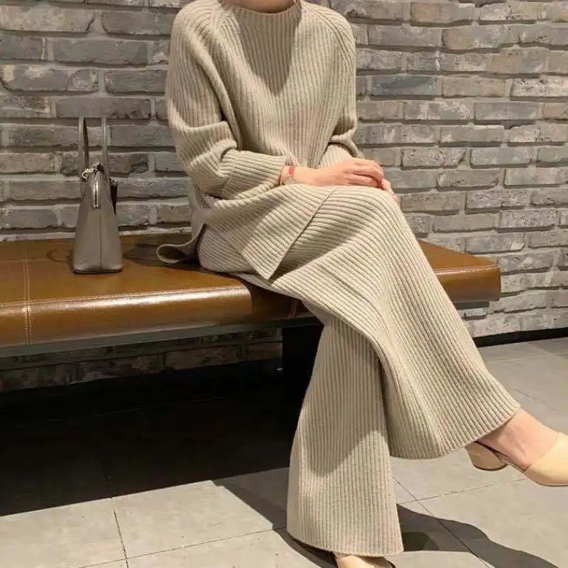 Custom Designer Casual Winter Women's Knitted Two Piece Sweater Set Including Pants Suits Pajamas
