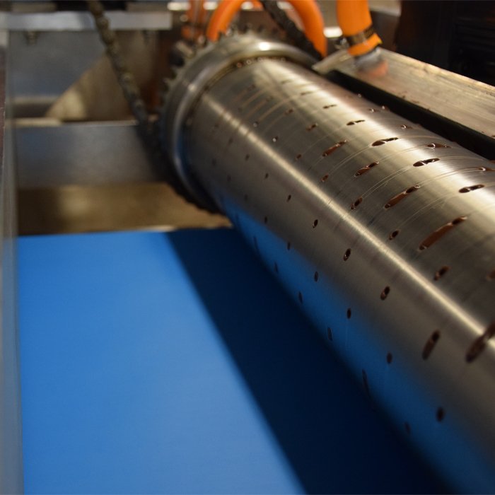 2023 LST small factory chocolate equipment for chocolate chips drops making