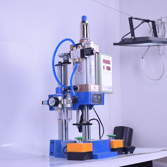 Pneumatic press machine punching machine press 1500KG With controller
