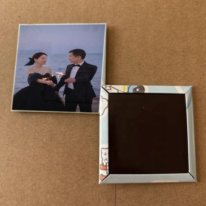 3 designs China custom square plastic badge photo button fridge magnet making machine magnet