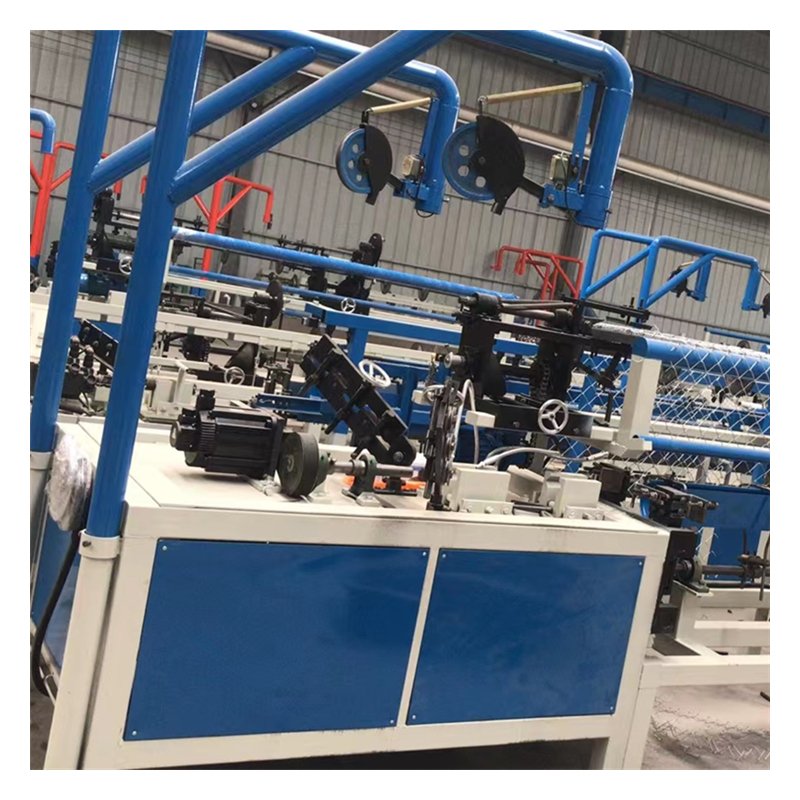 Factory Price Fully Automatic Weaving Wire Mesh Chain Link Fence Make Machine