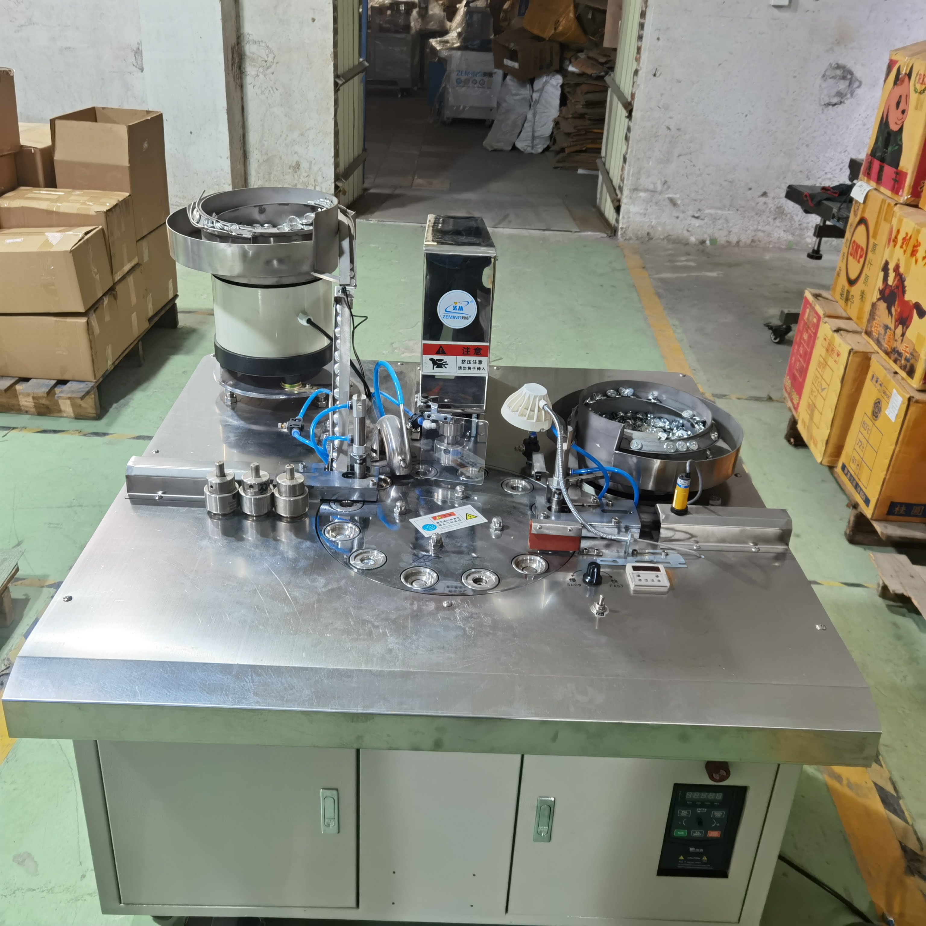 Automatic Metal Fabric Covered Cover Cloth Button Making Machine For Sale
