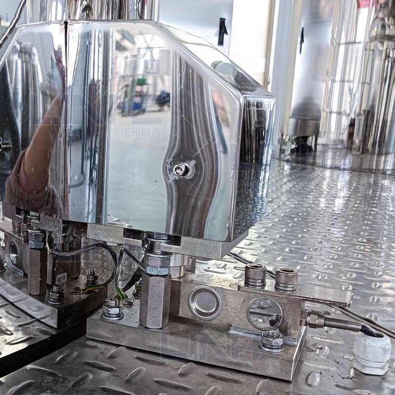 High Quality Vacuum Emulsifying Mixer Lotion And Body Cream Making Machine Vacuum Emulsion Machine For Making Body Lotion