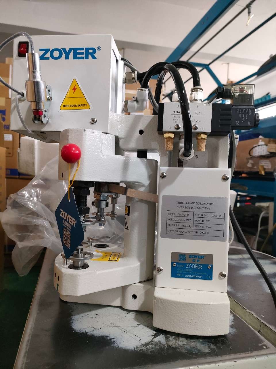 ZY-DBQ3 Factory Price Sale 3 Head Pneumatic Metal Snap Button Attaching Making Machine