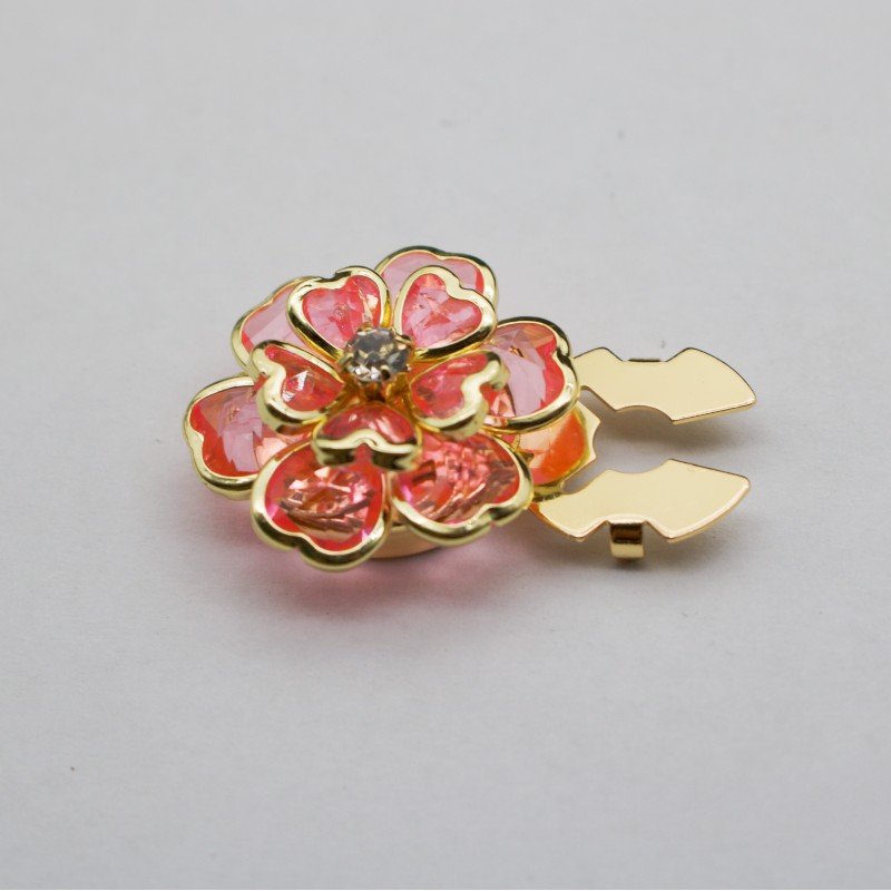 2024 new boyi Hot Sale Shirt Decorative Buttons cufflinks making machine for man Business Custom Logo Cufflinks