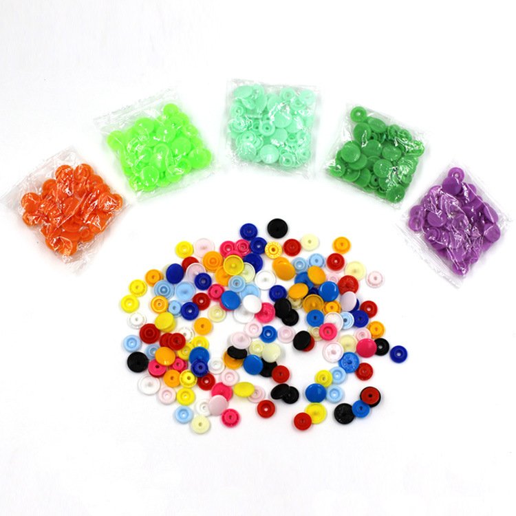DIY 16-Color Button Press Machine Four-Button Installation Tool Box with Hidden Button Hand Pliers Set for Apparel