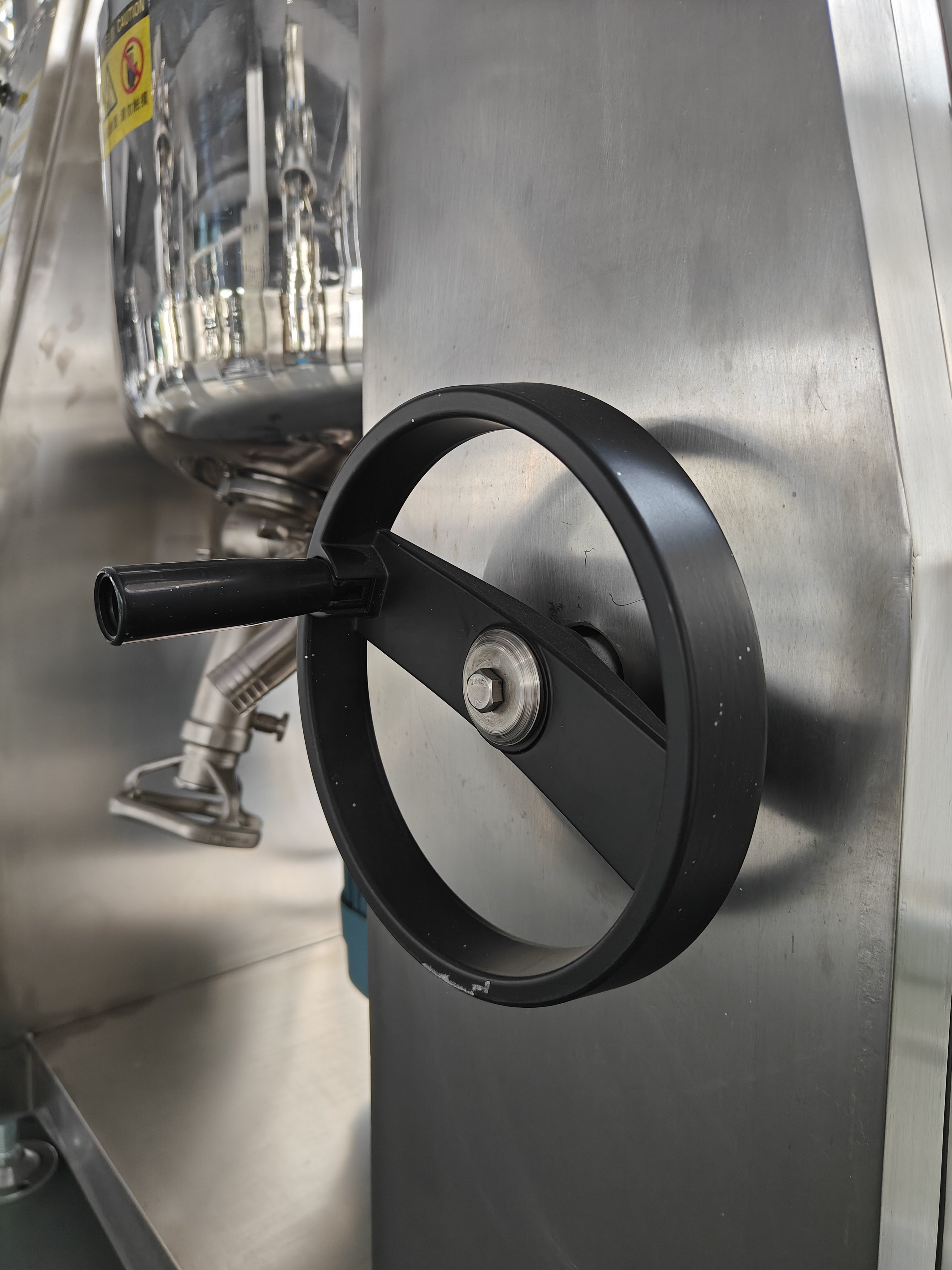 Manufacturing Plant Beauty Face Cream Body Lotion Making Machine Vacuum Emulsifying Mixer