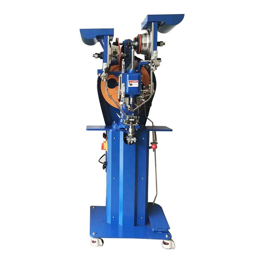 Factory wholesale Automatic Button Hole Sewing Machine Industrial Button Making Machine Pneumatic Eyelet Machine