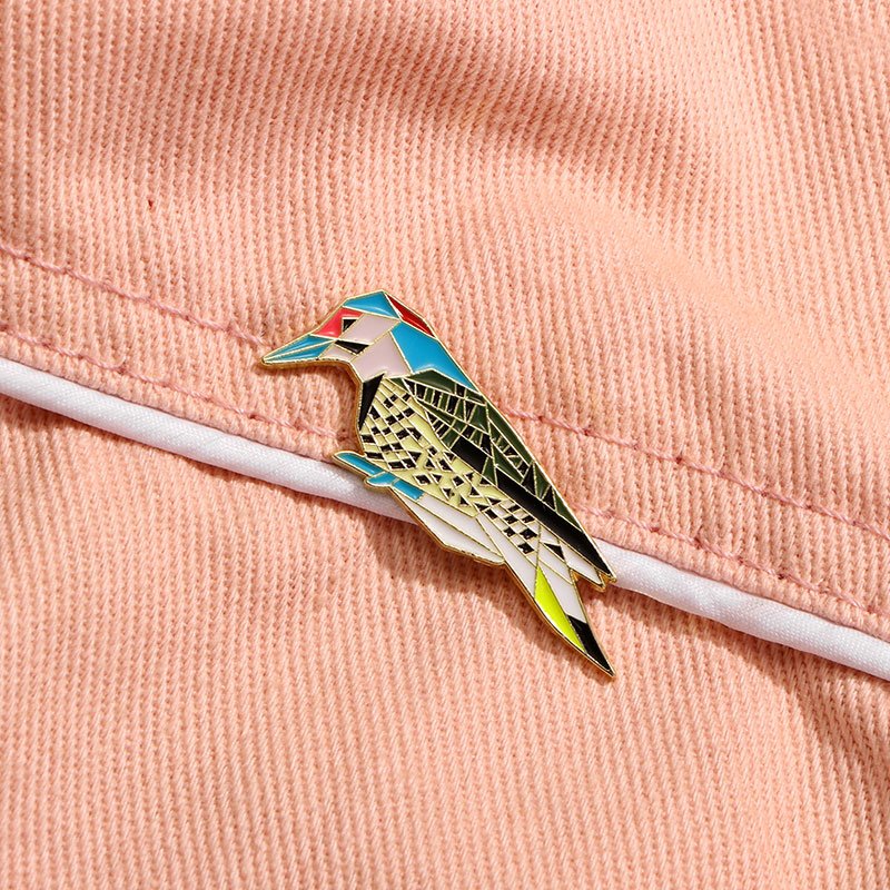 New China Manufacturer customized wholesale name maker metal animal custom making machine brooch badge pin for women and men