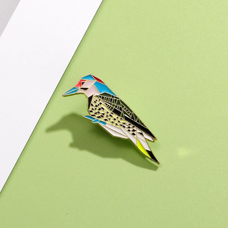 New China Manufacturer customized wholesale name maker metal animal custom making machine brooch badge pin for women and men