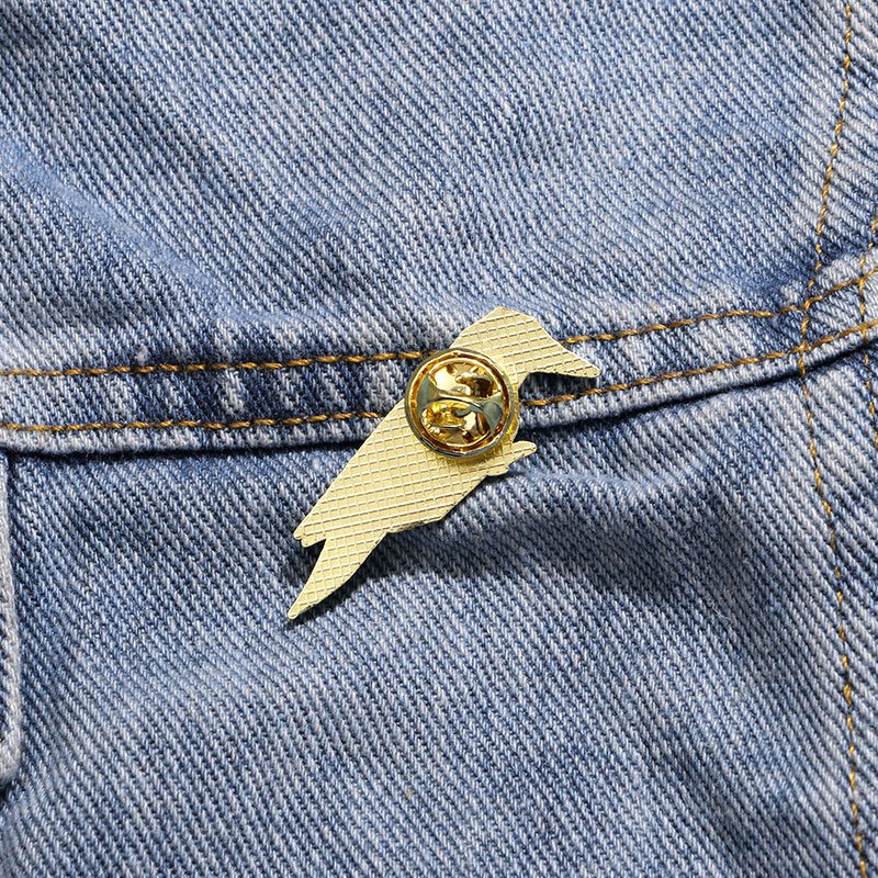 New China Manufacturer customized wholesale name maker metal animal custom making machine brooch badge pin for women and men