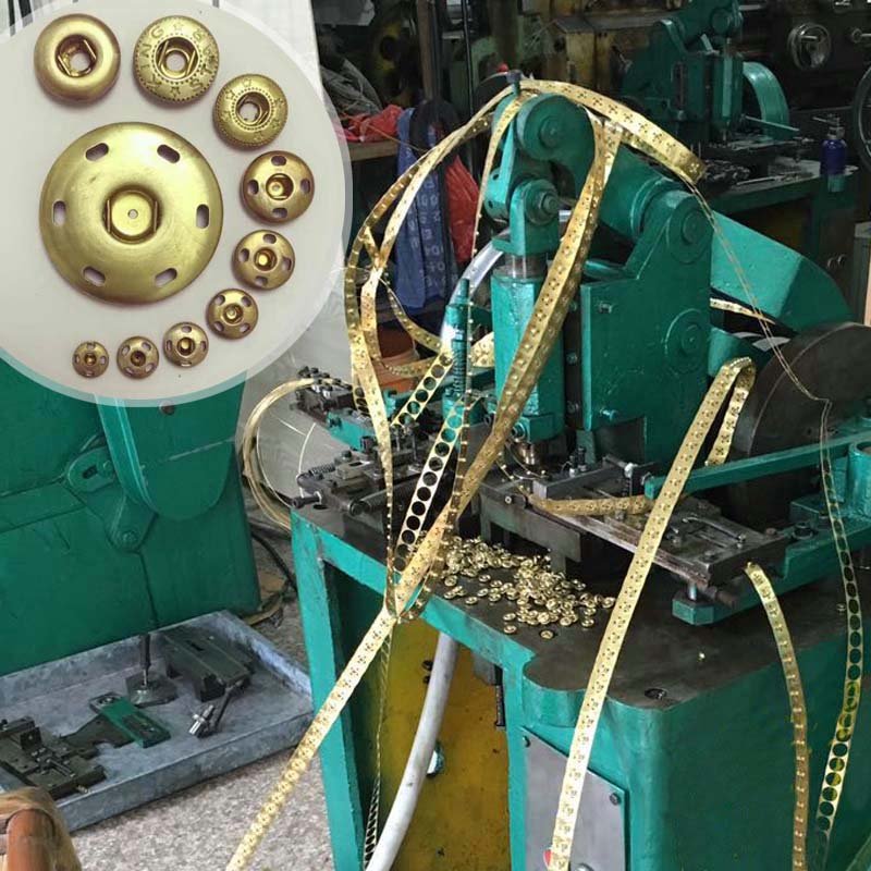 China factory different size metal button 7mm-30mm Spring snap button making machine