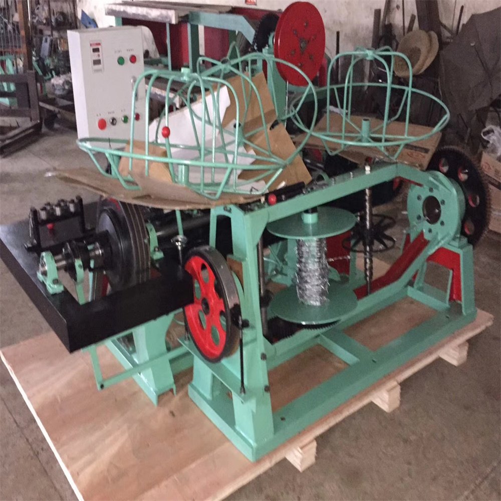 High Quality Automatic Double Strand Barbed Wire Making Machine