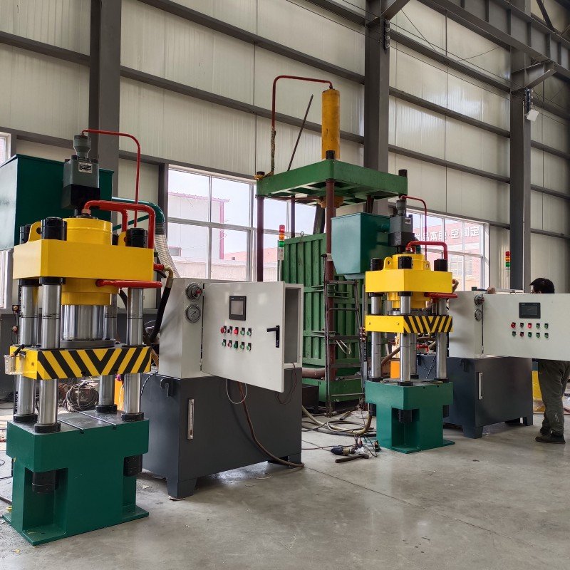 Three Beam Four Column Stamping machine Key Rapid Punching And Embossing 160T Hydraulic Press