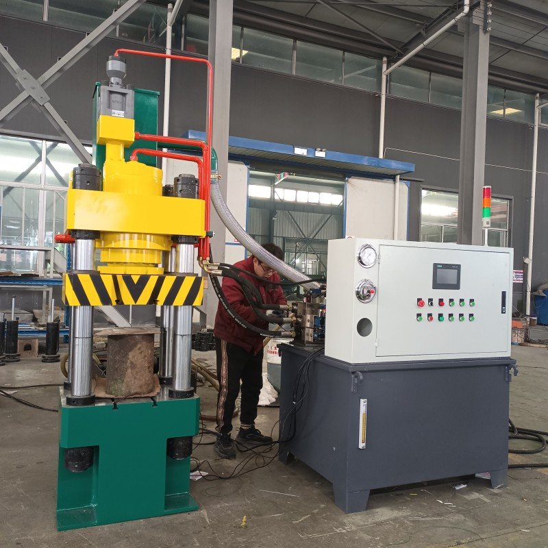Three Beam Four Column Stamping machine Key Rapid Punching And Embossing 160T Hydraulic Press