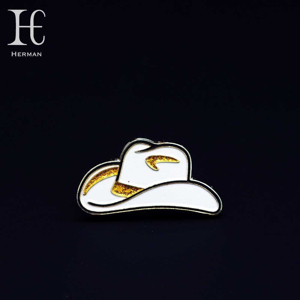 Factory custom letter badge Team commemorative badge Enamel badge Welcome big promotion discount