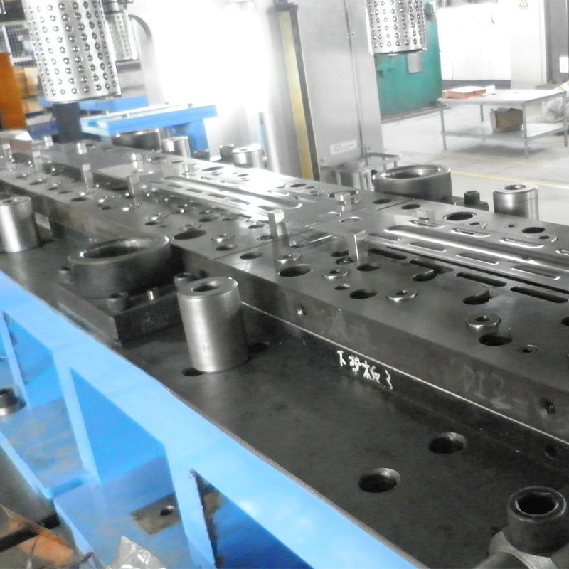 Custom High Precision Stamping Die Manufacturers, Automatic Stamping Mould, Sheet Metal Progressive Stamps, Composite Molds