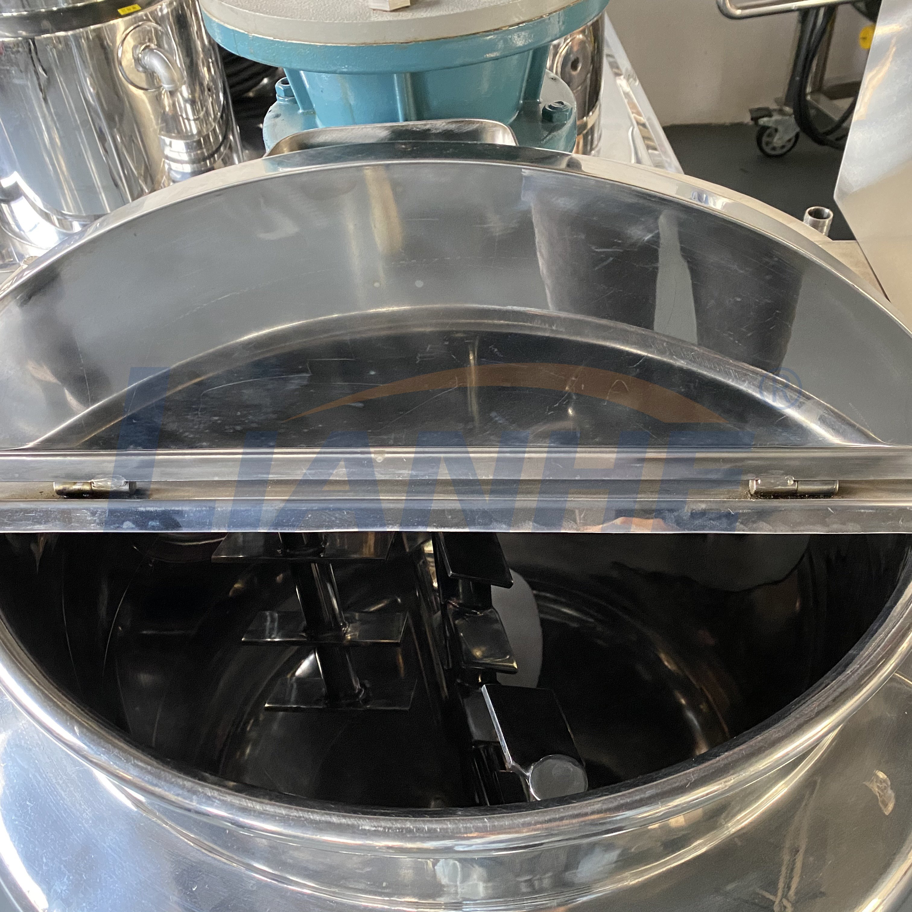Liquid Washing Hand Wash Shampoo Mixing Tank Dish Washing Detergent Liquid Soap Blending Making Machine