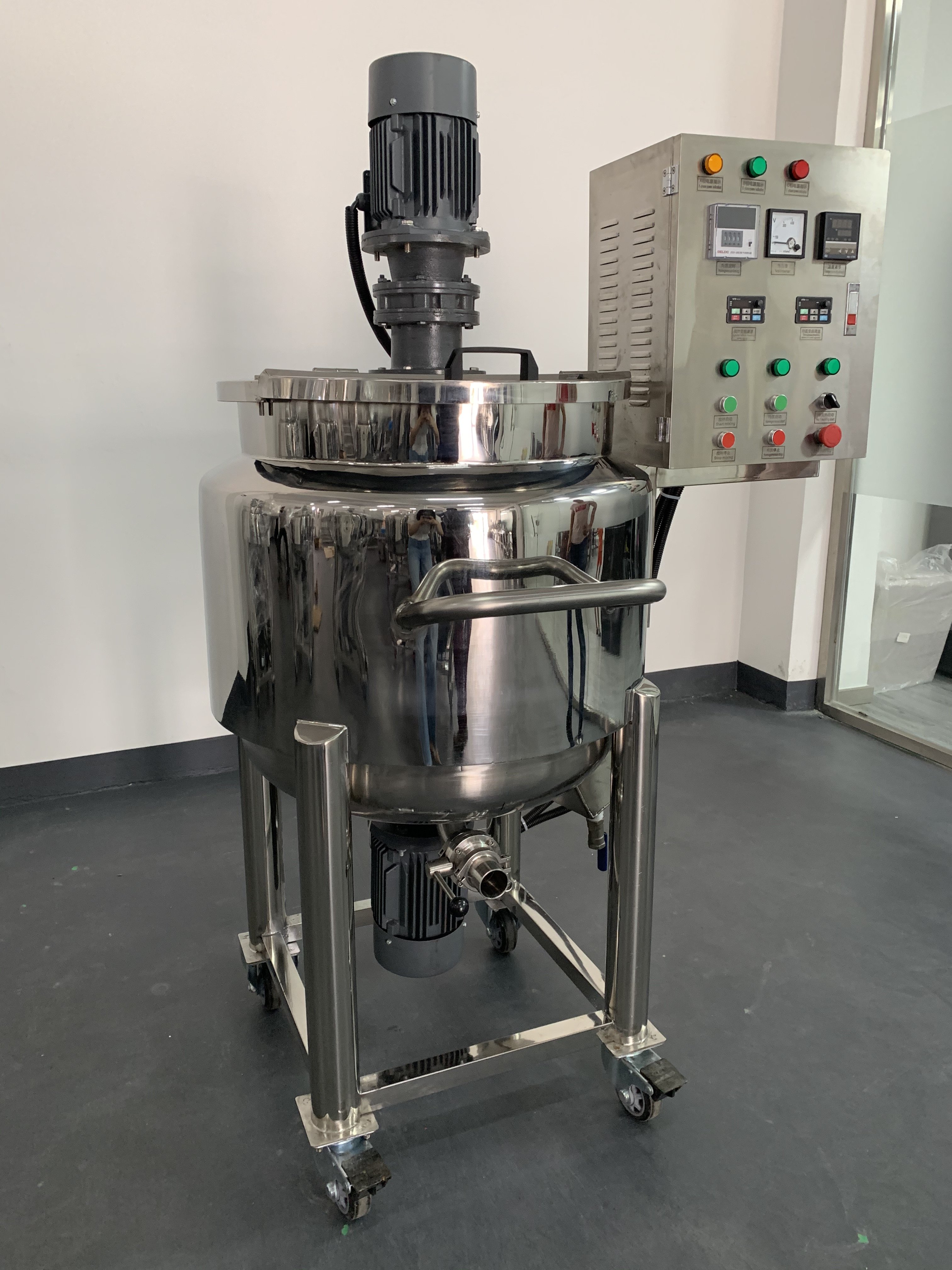 Hone Small Shampoo Making Machine 30 Litre Homogenizer Mixer With Heater