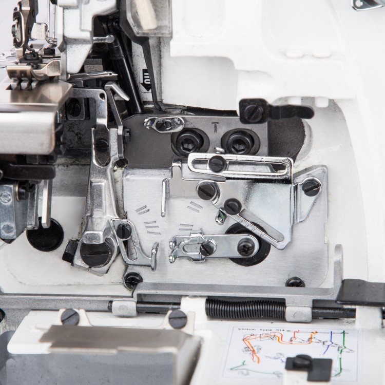 High Speed JACK C5 Overlock Sewing Machine Computerized overlock sewing machine with adjustable thickness