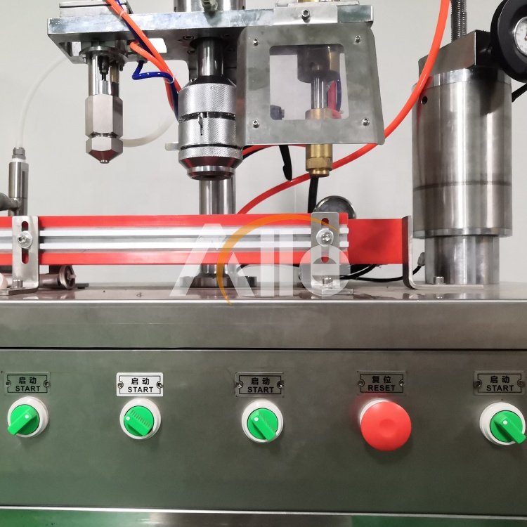 Manufacturing Semi-automatic 3 in 1 Car Air freshener Car Painting Aerosol Spray Filling Machine Snow Spray Making Machine
