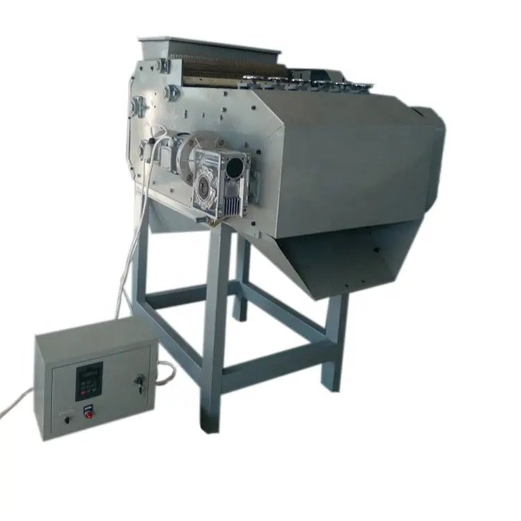 Morden Style Melon Seed Egusi Manufacturing Multi Tool Spanking Plastic Shell Mould Cashew Shelling Machine